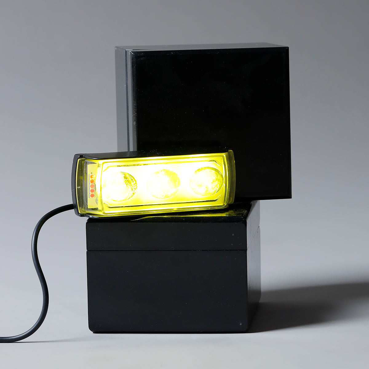 3 led dolphine light